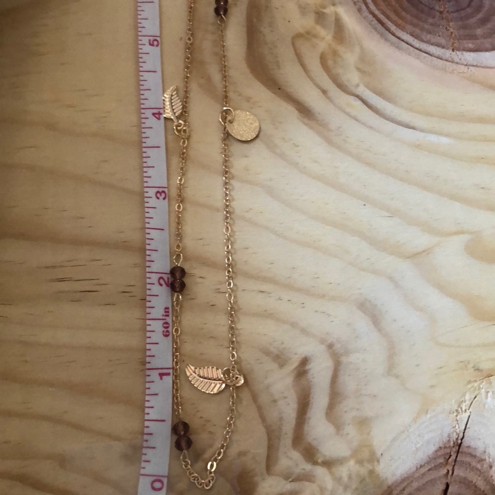 ‼️Free with Purchase‼️ NWT gold necklace